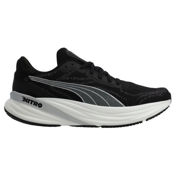 Women's Puma Magnify Nitro 2, Puma Black/Puma White/Puma Silver, 7.5 B Medium