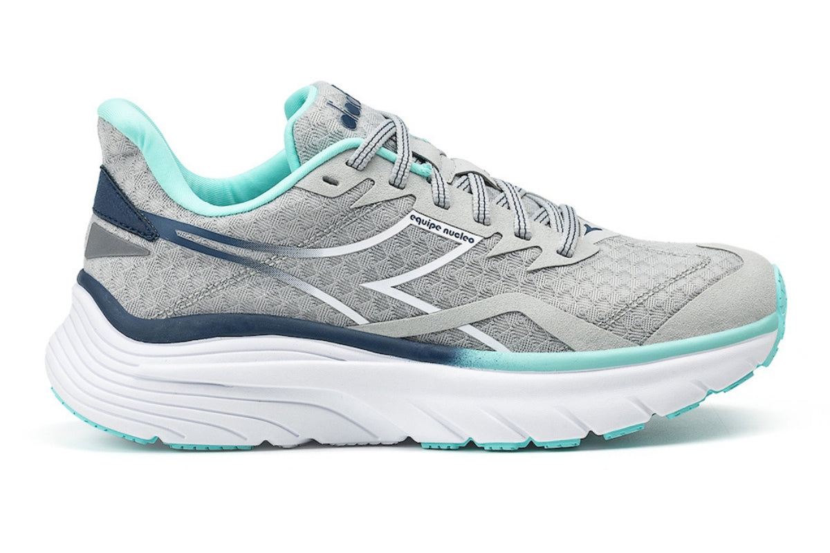 Women's Diadora Equipe Nucleo, Silver DD/White/Aruba Blue, 8 B Medium