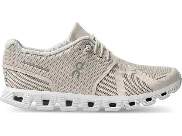 Women's On Cloud 5, Pearl/White, 8 B Medium