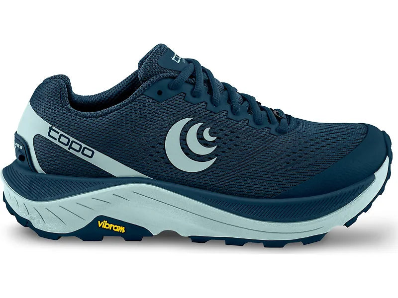 Women's Topo Athletic Ultraventure 3, Navy/Blue, 7.5 D Wide
