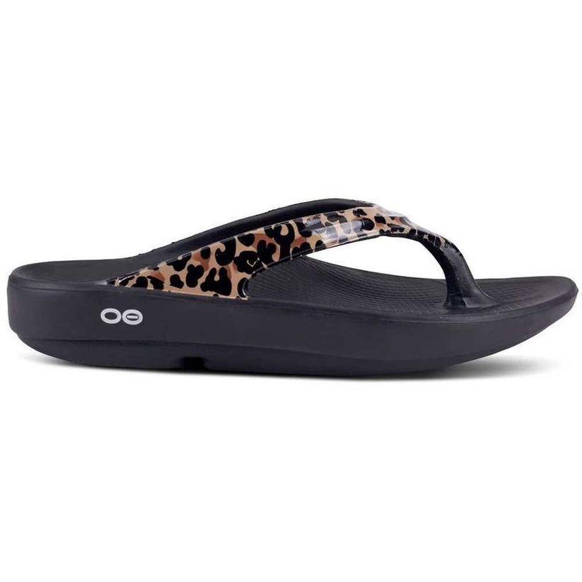 Women's OOFOS OOlala Sandal, Leopard, 11 B Medium