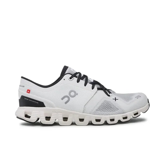 Women's On Cloud X 3, White/Black, 6 B Medium