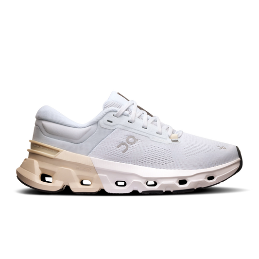 Women's On Cloudflyer 5, Arctic/Cream, 8 B Medium