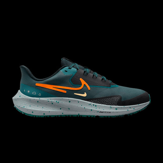 Men's Nike Pegasus 39 Shield, Deep Jungle/Safety Orange, 10 D Medium